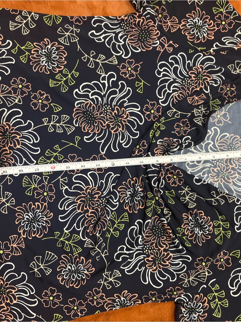 George Black Floral Short Sleeve Tee with White and Green Accents XL 16/18 - Picture 4 of 5